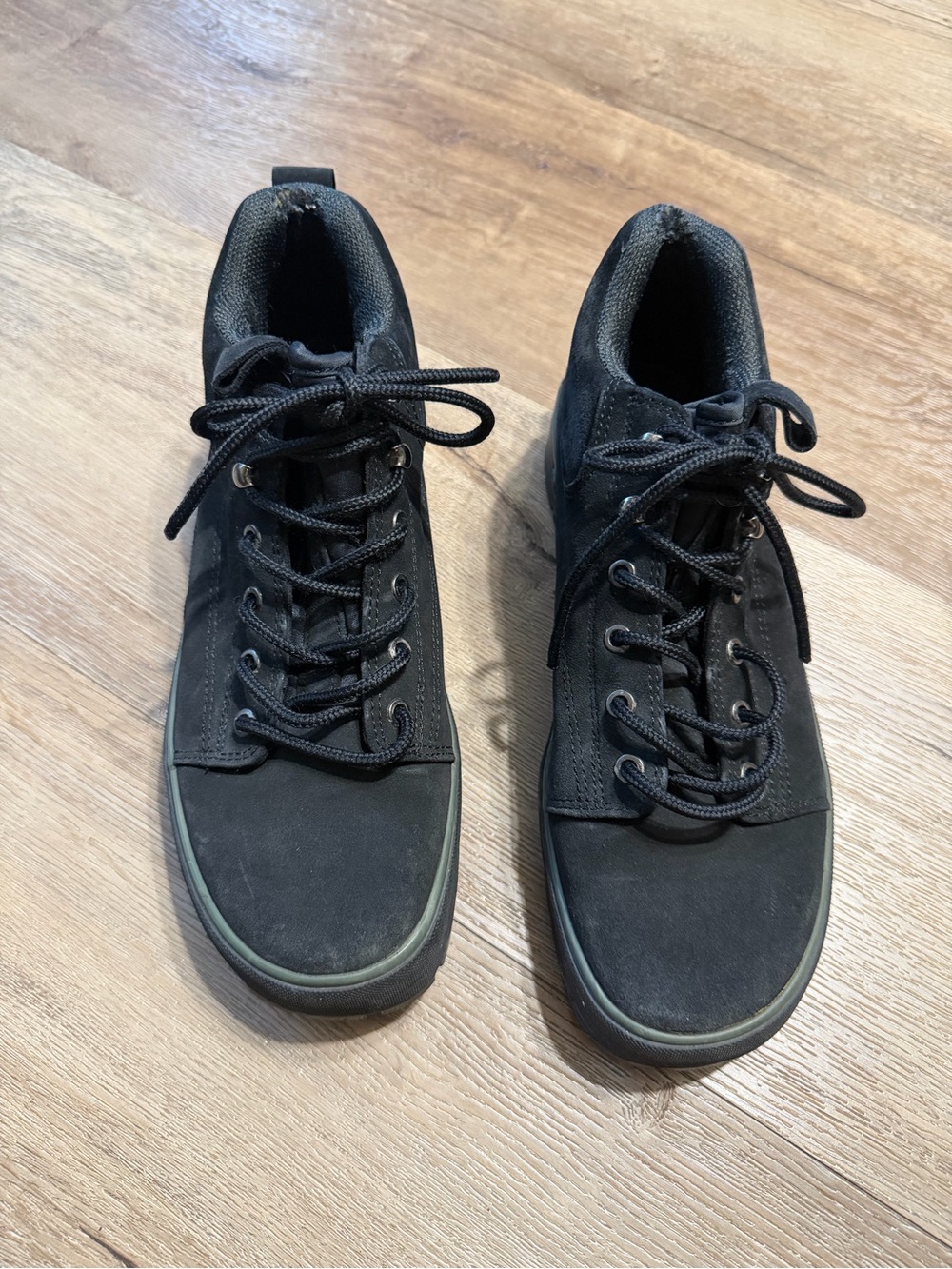 Cole Haan Resort Black Suede Lace-up Waterproof Ankle Boots